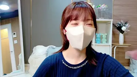 Mio-xoxo webcam stripchat model stream image