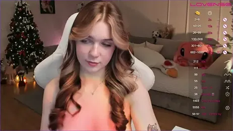 Frau_Lina webcam model stream image