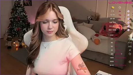 Frau_Lina webcam model stream image