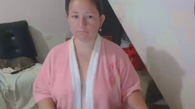 Yohis_Kiut25 webcam model stream image