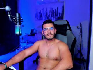 Bruno Oconer webcam model stream image