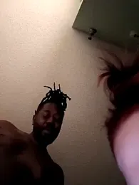 Oowwwii webcam model stream image