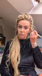 NyxBaroness webcam cam4 model stream image