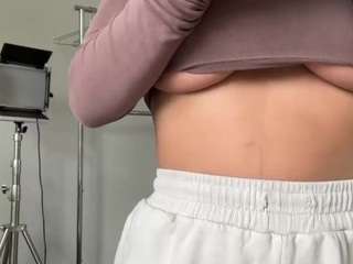 sweetxariel webcam model stream image