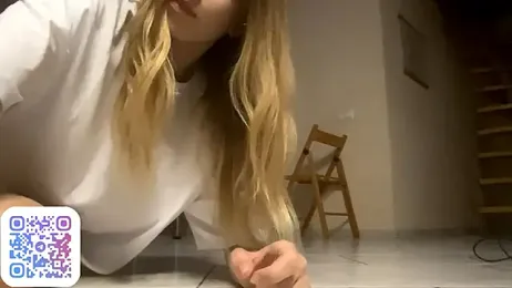 FruityXo webcam model stream image