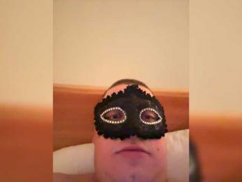 Milka2104 webcam model stream image