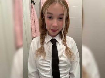 MimiMila webcam bongacams model stream image