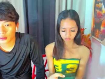 hottestloues webcam model stream image