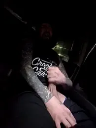 Beardedtattood webcam model stream image