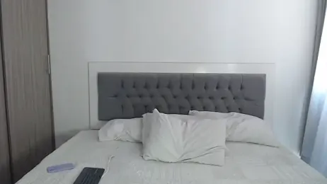 MIYESSI webcam stripchat model stream image