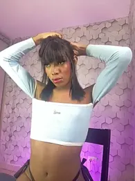 Trans_monsterCock_latin webcam model stream image