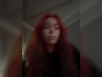 Glamyty webcam model stream image