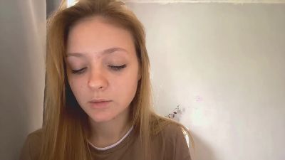 SuziFairbanks webcam model stream image