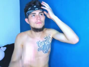 holy_taby_ webcam model stream image