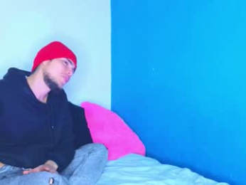 holy_taby_ webcam model stream image