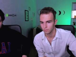 pit-wetty webcam camsoda model stream image