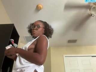 artbaexxx webcam model stream image