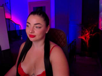 NaynaVelvet webcam model stream image