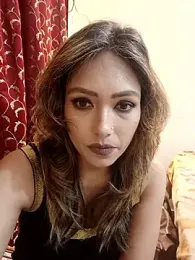 zoyarathore webcam stripchat model stream image