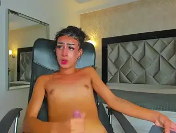 Layla_Mackenzie webcam stripchat model stream image