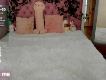 y0ung_lina18 webcam model stream image