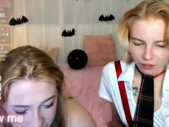 y0ung_lina18 webcam chaturbate model stream image