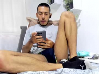 aronxx_ webcam chaturbate model stream image