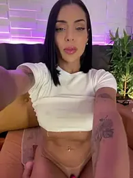 LunahMiller webcam stripchat model stream image