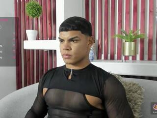 Bruce Stroud webcam flirt4free model stream image