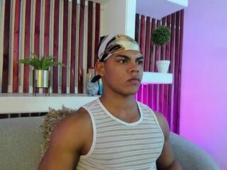 Bruce Stroud webcam model stream image