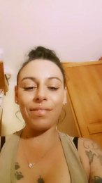 Yaisamorena webcam model stream image