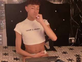 owen-sexy25 webcam model stream image