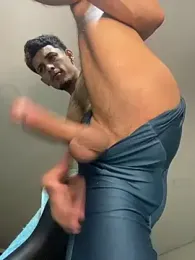 Pingasaboy20 webcam model stream image