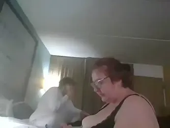 XEmoxkittyx webcam model stream image
