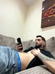 Juliann69Ramiro webcam model stream image