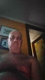 pisellone24cm1 webcam model stream image