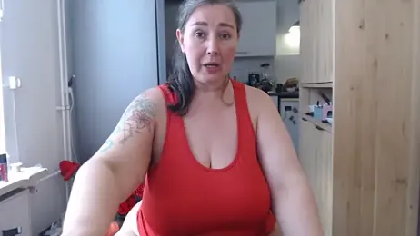 MilfGina webcam model stream image