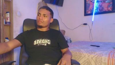 davi_cam777 webcam model stream image