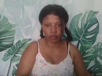 magniah webcam model stream image