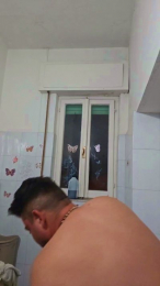 max18018 webcam model stream image