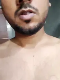 milflelo webcam model stream image