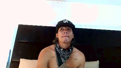 _Drake01 webcam model stream image