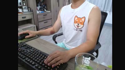 smallsmallwa webcam model stream image