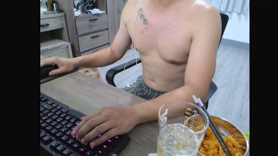 smallsmallwa webcam cam4 model stream image