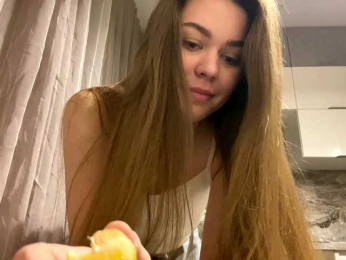 AdelleLenhard webcam model stream image