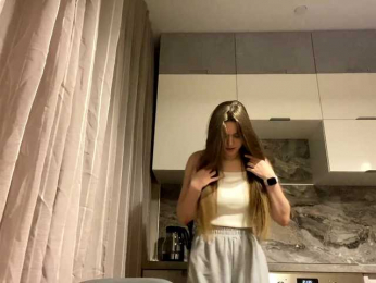 AdelleLenhard webcam model stream image