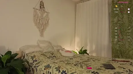 lana_sky webcam model stream image