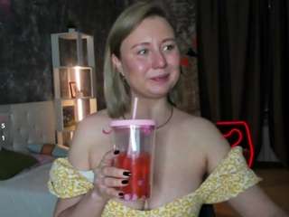 scent-of-woman webcam model stream image