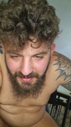 Uhgjvv webcam model stream image