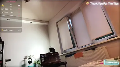 AssHunter4k webcam model stream image